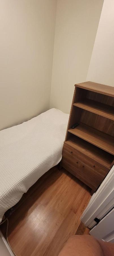 Private Bedroom Near Boston Eksteriør bilde