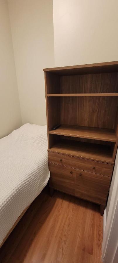 Private Bedroom Near Boston Eksteriør bilde